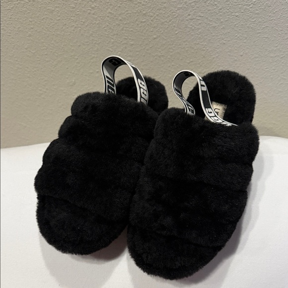 UGG Shoes - Cozy Black Fuzzy Slippers